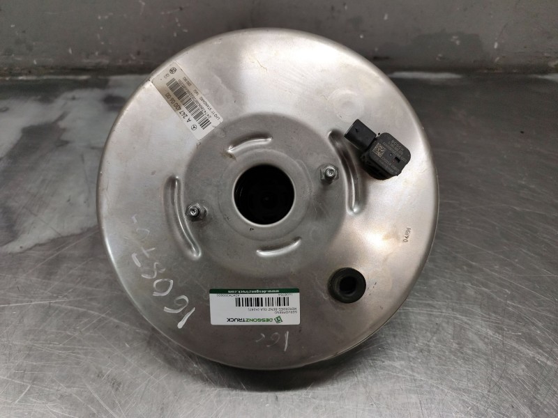 Recambio de servofreno para mercedes-benz gla (h247) gla 200 d (247.712) referencia OEM IAM A2474300600  