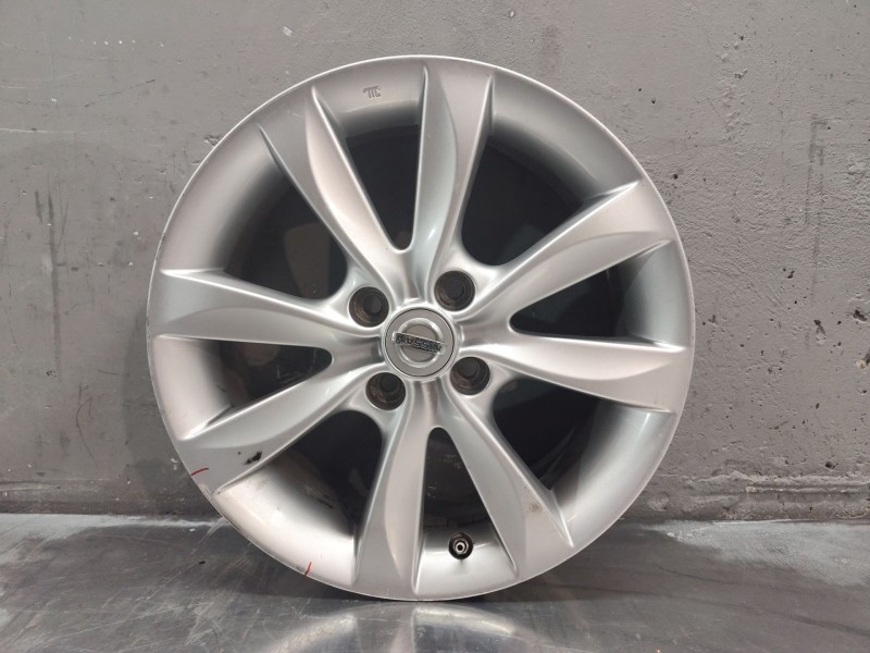 Recambio de juego llantas para nissan note (e12) 1.2 referencia OEM IAM 6.0JX16CH4-45  