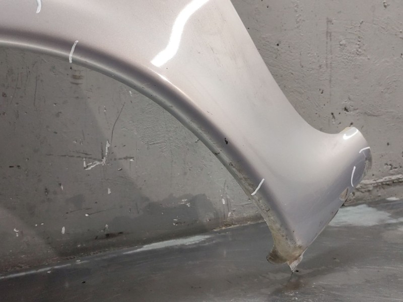 Recambio de aleta delantera izquierda para citroën xsara picasso 2.0 hdi referencia OEM IAM   