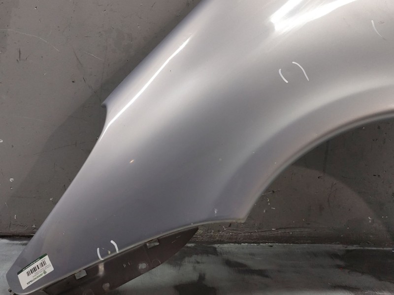 Recambio de aleta delantera izquierda para citroën xsara picasso 2.0 hdi referencia OEM IAM   