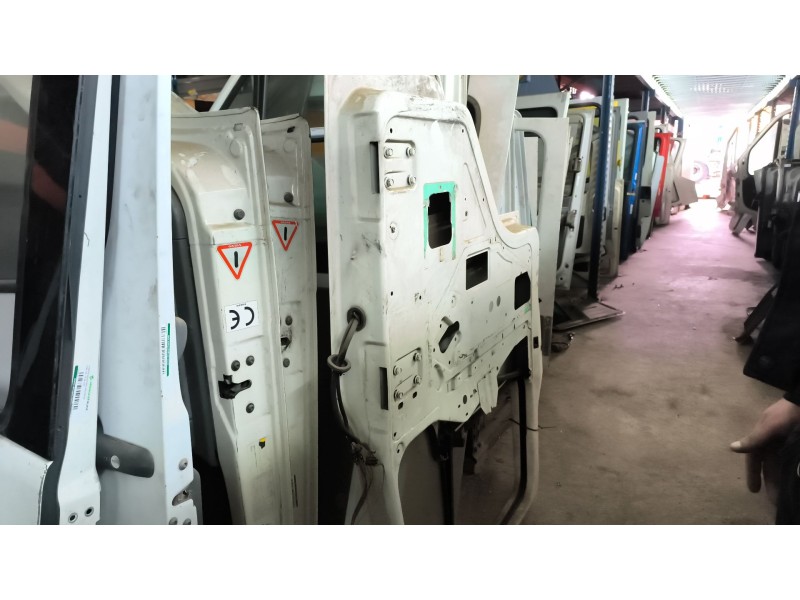 Recambio de puerta delantera izquierda para nissan eco - t 100.45/78 kw/e2 referencia OEM IAM   