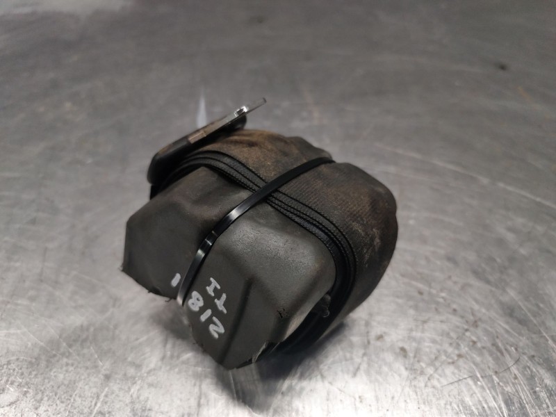 Recambio de cinturon seguridad trasero izquierdo para seat ibiza (6p1) reference plus referencia OEM IAM 34033946E  