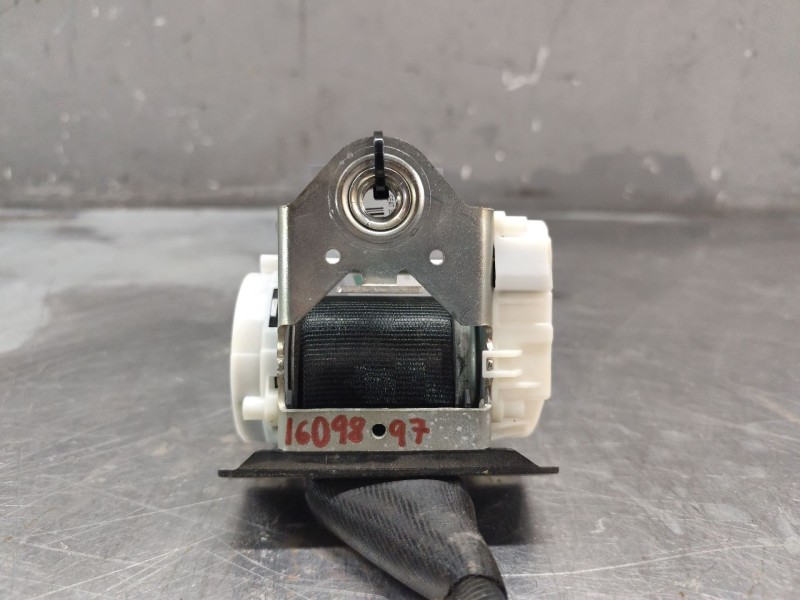 Recambio de cinturon seguridad trasero izquierdo para seat ibiza (6p1) reference plus referencia OEM IAM 34033946E  