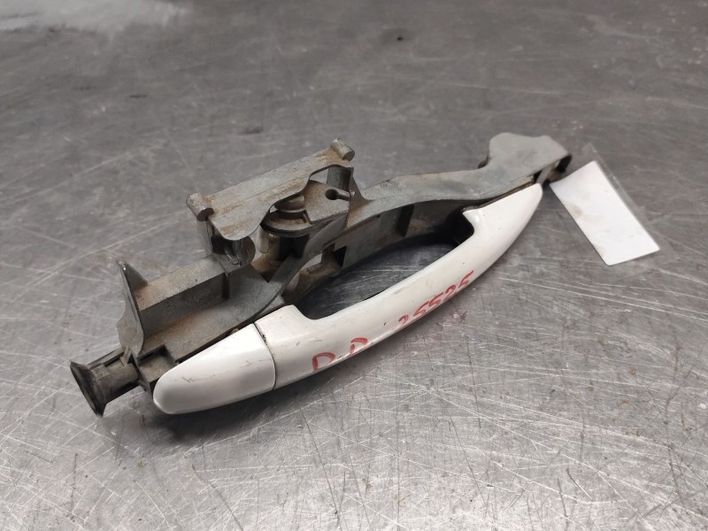 Recambio de maneta exterior delantera derecha para peugeot 308 confort referencia OEM IAM 9680168580  