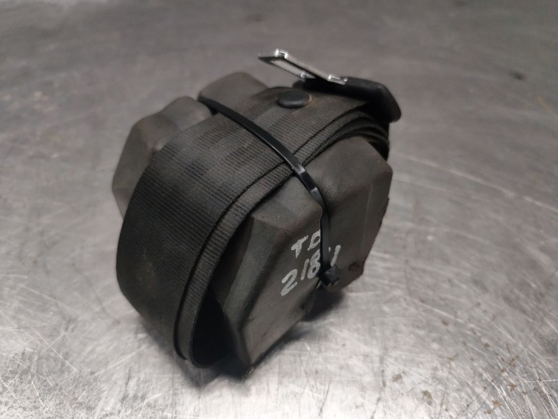 Recambio de cinturon seguridad trasero derecho para seat ibiza (6p1) reference plus referencia OEM IAM 34033946E  