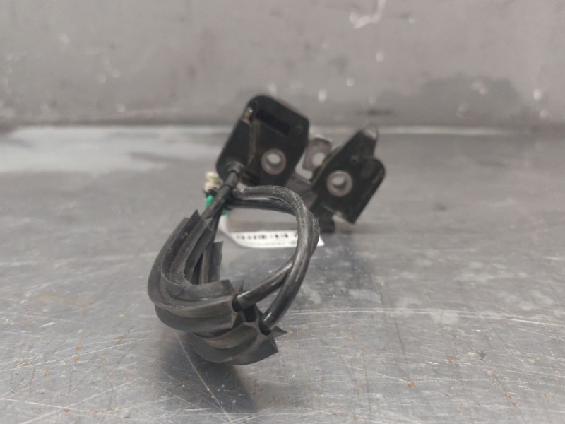 Recambio de cerradura maletero / porton para ford fiesta (cbk) ambiente referencia OEM IAM 2S61A43102BF 3 PINS 