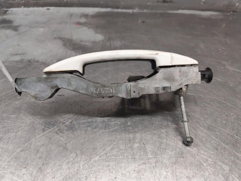 Recambio de maneta exterior delantera izquierda para peugeot 308 confort referencia OEM IAM 9680168680  