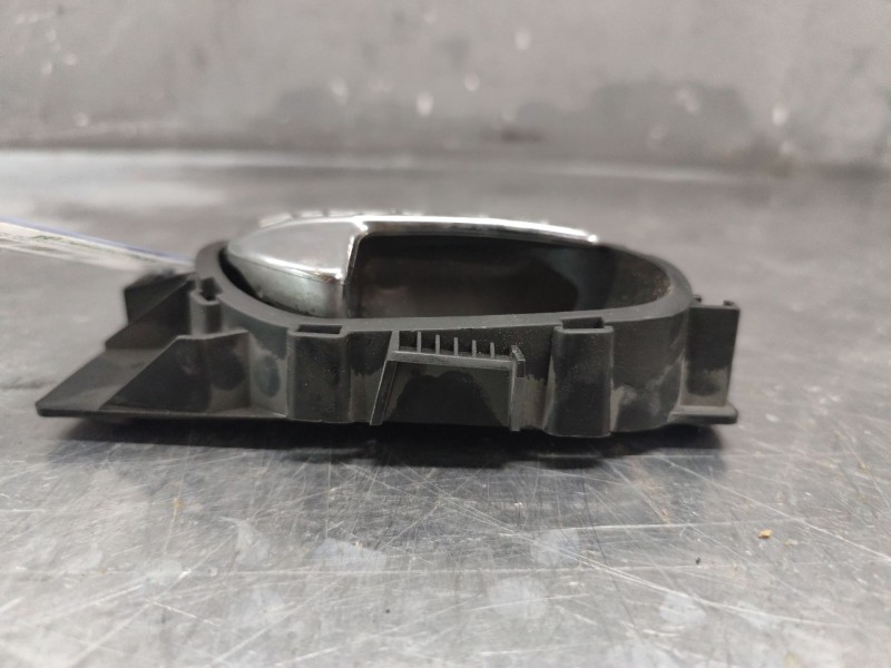 Recambio de maneta interior delantera derecha para peugeot 308 confort referencia OEM IAM 9660525380 9685950277 