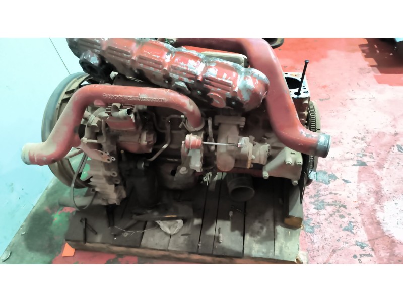Recambio de despiece motor para iveco eurocargo referencia OEM IAM 806045S  