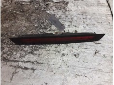 Recambio de luz central de freno para citroën c3 1.4 hdi sx plus referencia OEM IAM 9638523480 2 PINS 