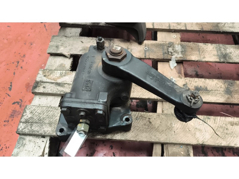 Recambio de caja direccion para nissan nt500 referencia OEM IAM 49200LC40A 8090955215 