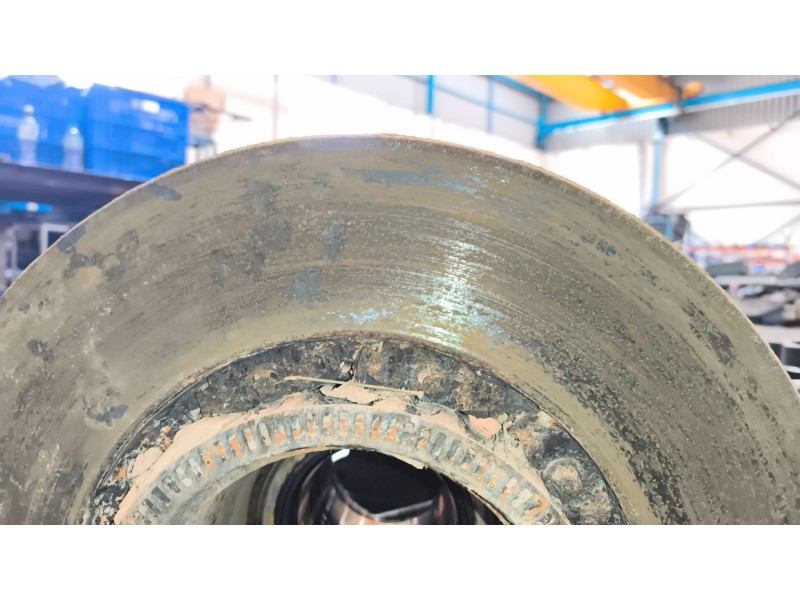 Recambio de buje trasero derecho para daf serie xf105.xxx fsa 4x2 space-cab referencia OEM IAM 1657637  