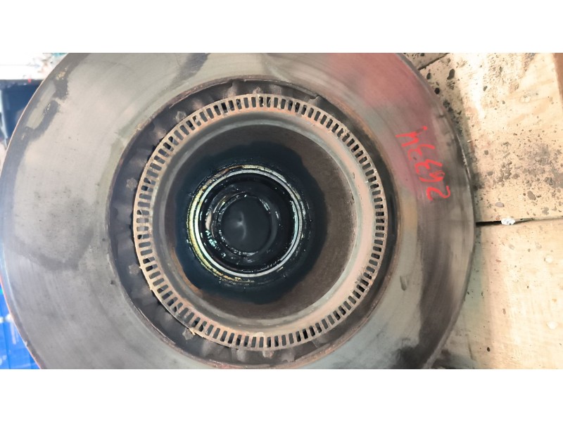 Recambio de buje trasero derecho para daf serie xf105.xxx fsa 4x2 space-cab referencia OEM IAM 1657637  