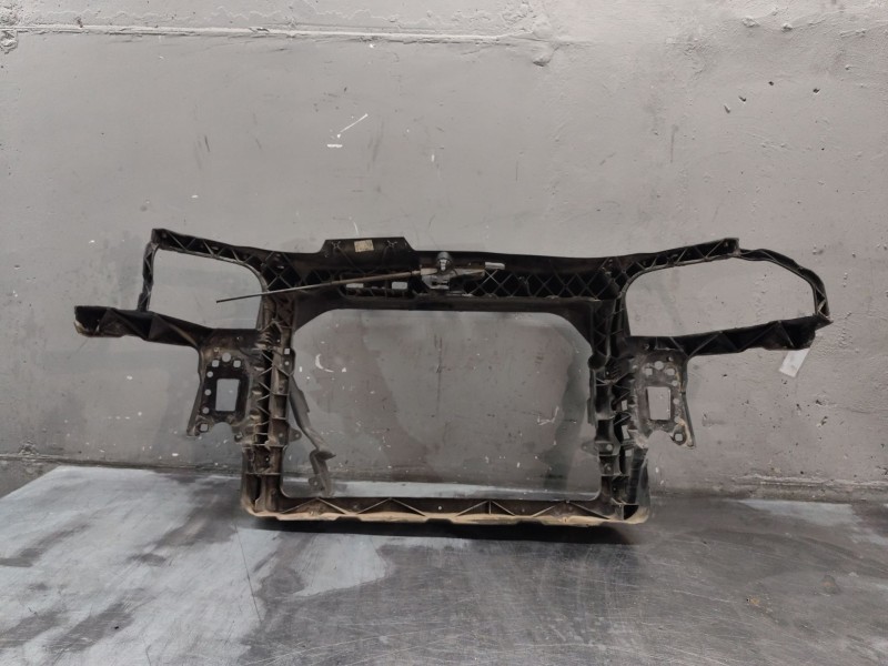 Recambio de panel frontal para seat ibiza iii (6l1) 1.9 sdi referencia OEM IAM 6L0805588A  