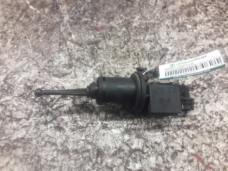 Recambio de bombin embrague para volkswagen passat berlina (3c2) advance referencia OEM IAM 3C0721388B 5 PINS 