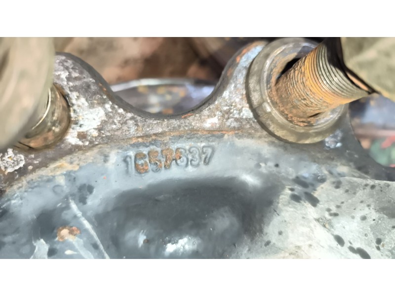 Recambio de buje trasero derecho para daf serie xf105.xxx 12.9 diesel referencia OEM IAM 1657637  