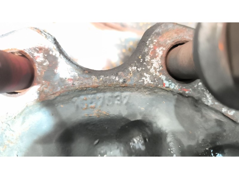 Recambio de buje trasero izquierdo para daf serie xf105.xxx 12.9 diesel referencia OEM IAM 1657637  