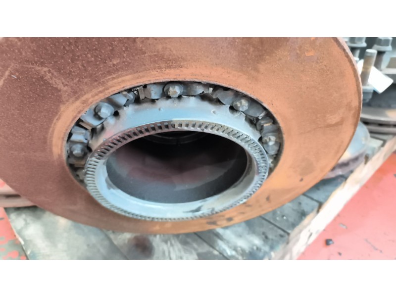Recambio de buje trasero derecho para daf serie xf euro 6 12.9 diesel referencia OEM IAM 1659576  
