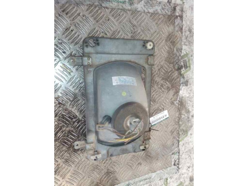 Recambio de faro izquierdo para pegaso trucks ekus 1215.8 referencia OEM IAM   