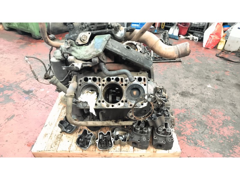 Recambio de despiece motor para mercedes trucks bus atlas referencia OEM IAM OM441LAI/II  