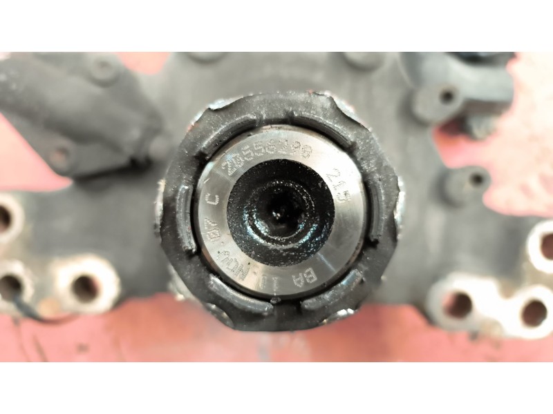 Recambio de mangueta delantera derecha para renault magnum ab diesel referencia OEM IAM 7420556298  