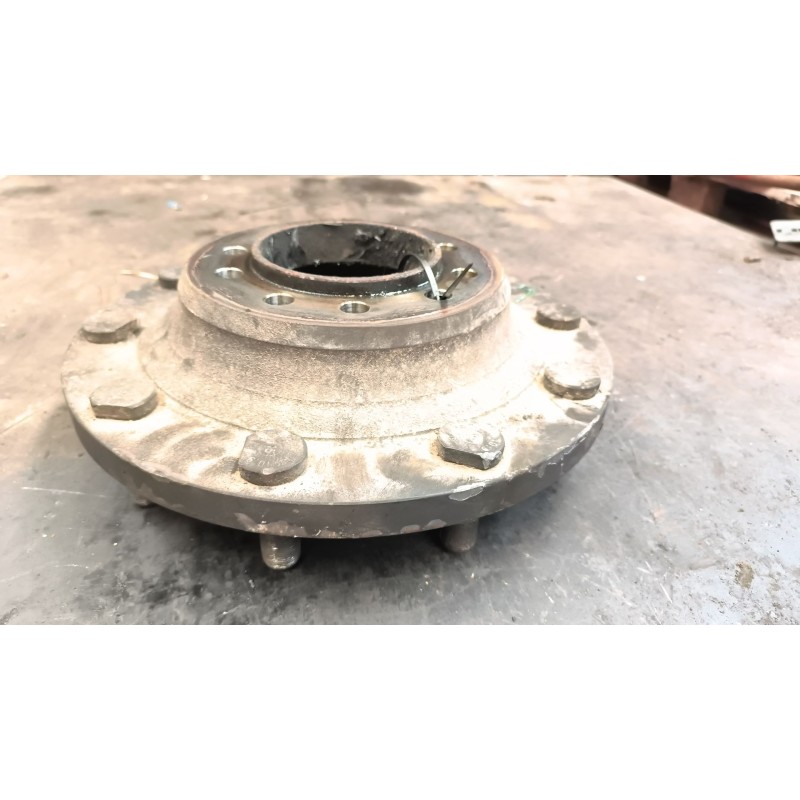 Recambio de buje delantero para renault hr xxx.18/26 premium 01  11.1 diesel referencia OEM IAM 5000792552  