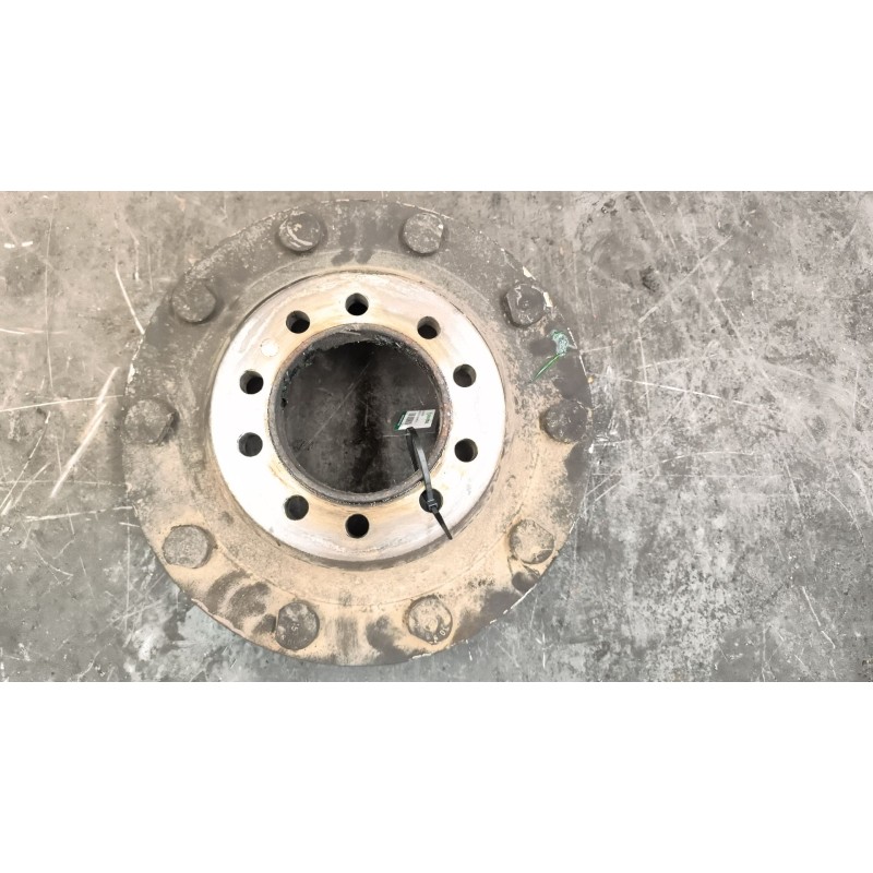 Recambio de buje delantero para renault hr xxx.18/26 premium 01  11.1 diesel referencia OEM IAM 5000792552  