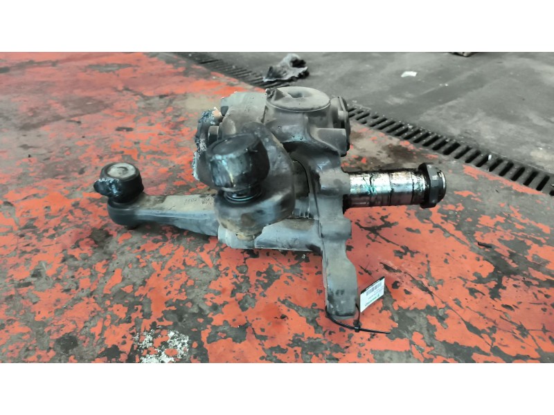 Recambio de mangueta delantera izquierda para renault magnum ab diesel referencia OEM IAM 7420556298  