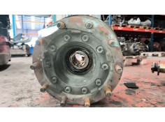 Recambio de buje delantero para scania serie p/g/r (c-clase) 11.7 diesel referencia OEM IAM 1724406 1868663 2603321