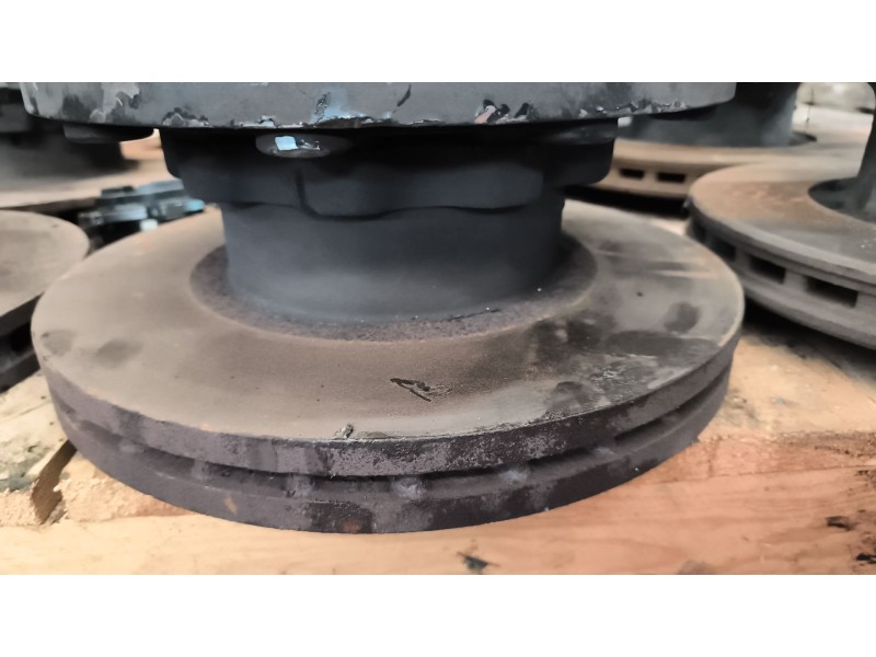 Recambio de buje trasero derecho para man tgx 33.xxx 12.4 diesel referencia OEM IAM 81357013155 81357013155 