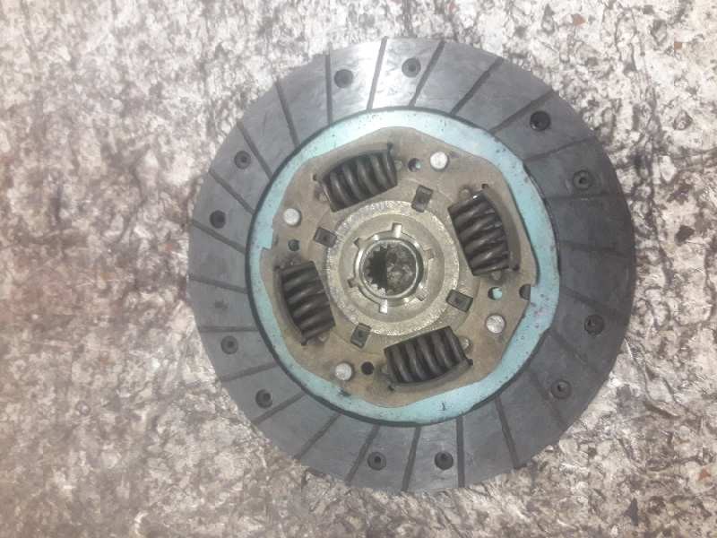 Recambio de kit embrague para ford fiesta (cbk) ambiente referencia OEM IAM 701274 689774 