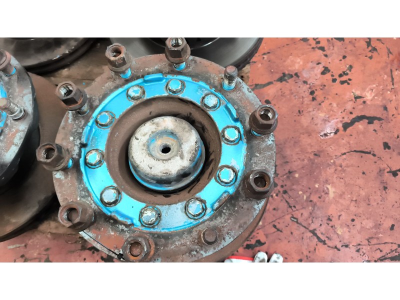 Recambio de buje delantero para scania serie 4 (p/r 164 l) 15.6 diesel referencia OEM IAM 1480933  