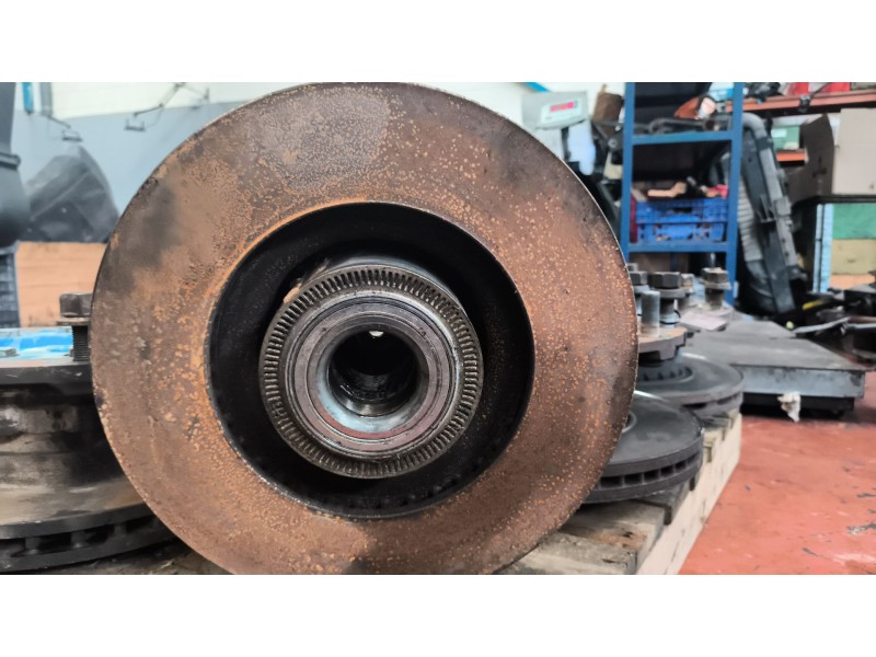 Recambio de buje delantero para scania serie 4 (p/r 164 l) 15.6 diesel referencia OEM IAM 1480933  