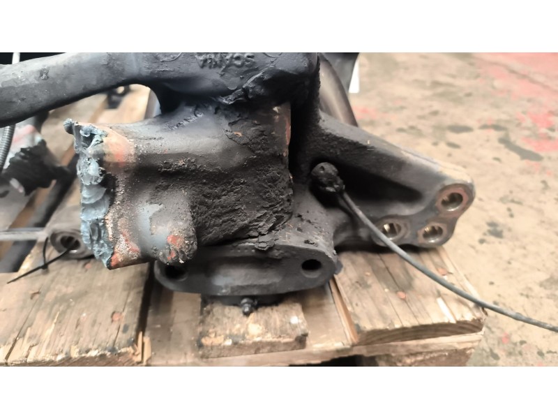 Recambio de mangueta delantera derecha para scania serie 4 (p/r 164 l) 15.6 diesel referencia OEM IAM 1895928 1443085 