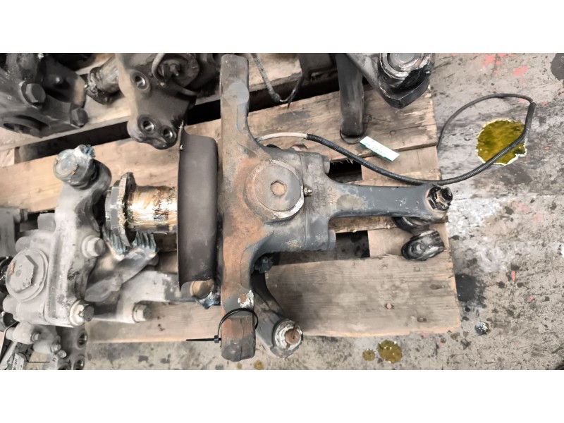 Recambio de mangueta delantera izquierda para scania serie 4 (p/r 164 l) 15.6 diesel referencia OEM IAM 1895937 1443084 
