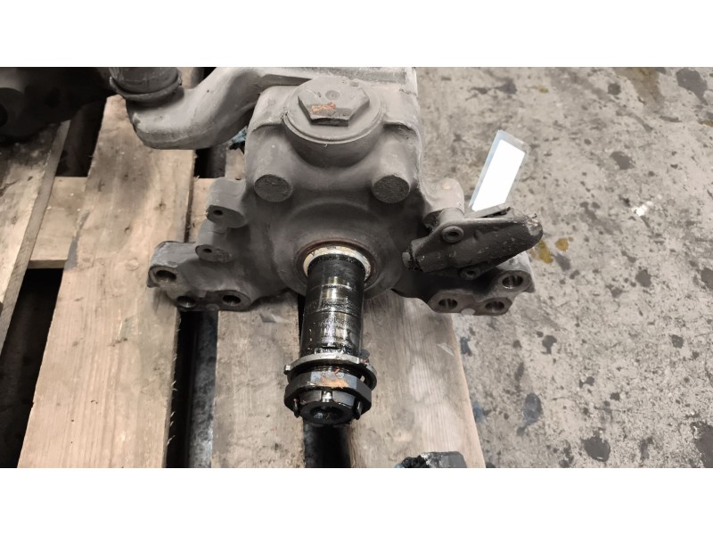 Recambio de mangueta delantera izquierda para renault premium lander 10.8 diesel referencia OEM IAM 7420543313  