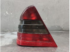 Recambio de piloto trasero izquierdo para mercedes-benz clase c (w202) berlina 250 td (202.128) referencia OEM IAM 2028203564L  