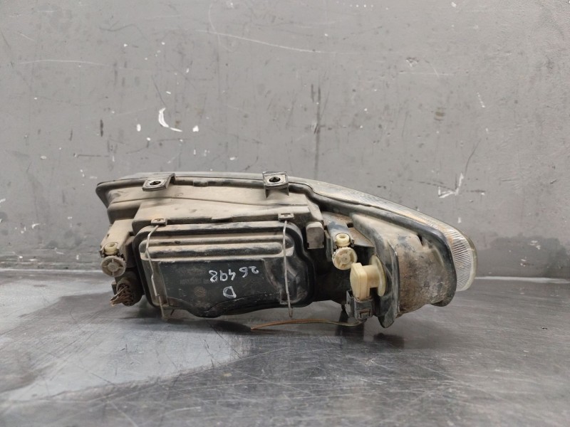 Recambio de faro derecho para seat toledo ii (1m2) 1.9 tdi referencia OEM IAM 1M1941016  