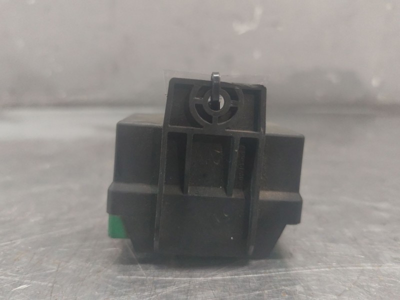 Recambio de caja precalentamiento para peugeot 307 (s1) xr referencia OEM IAM 9639912580 G.CARTIER 