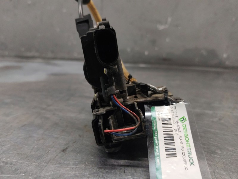 Recambio de motor elevalunas delantero izquierdo para seat toledo ii (1m2) 1.9 tdi referencia OEM IAM   