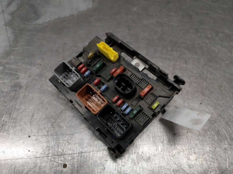 Recambio de bsm caja fusibles para peugeot 307 break/sw (s2) sw referencia OEM IAM 9661087080  