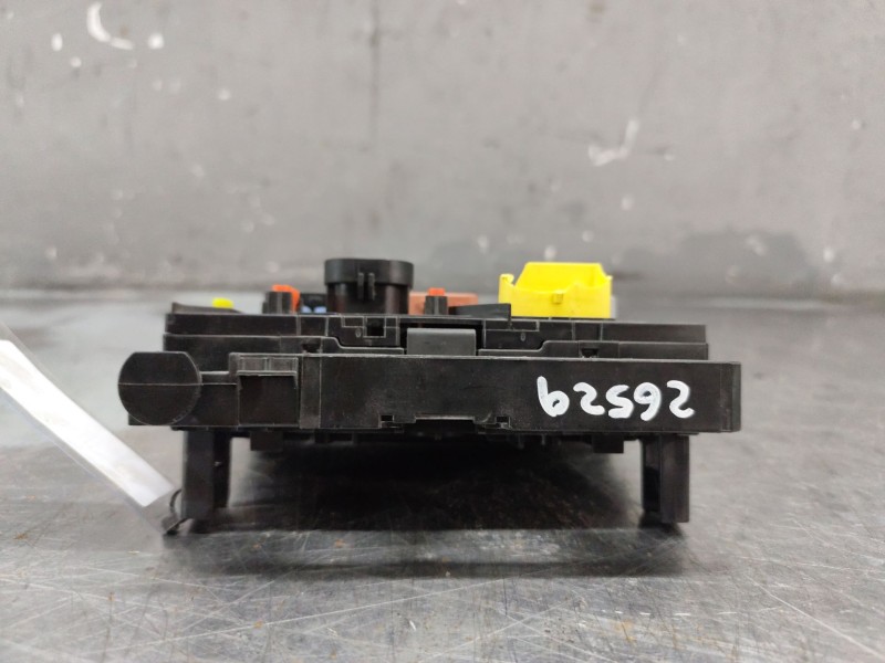 Recambio de bsm caja fusibles para peugeot 307 break/sw (s2) sw referencia OEM IAM 9661087080  