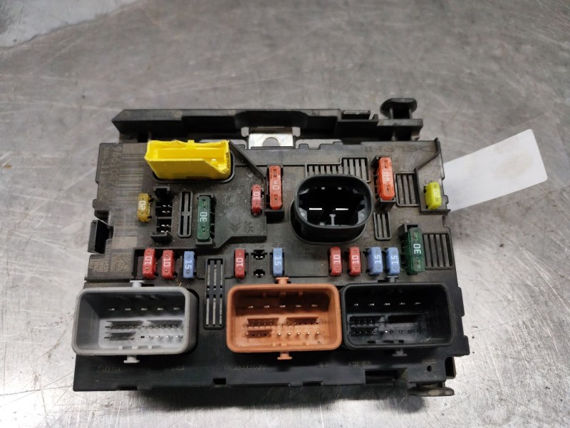Recambio de bsm caja fusibles para peugeot 307 break/sw (s2) sw referencia OEM IAM 9661087080  