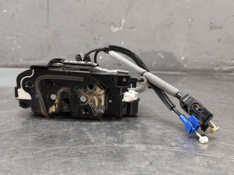 Recambio de cerradura puerta trasera derecha para seat leon (5f1) 1.6 tdi referencia OEM IAM   