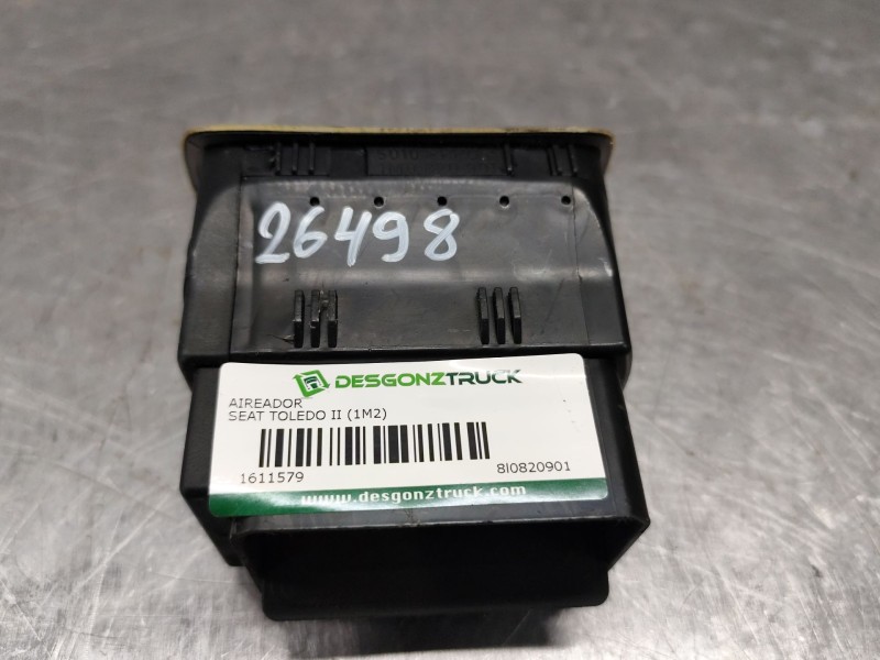 Recambio de aireador para seat toledo ii (1m2) 1.9 tdi referencia OEM IAM 8l0820901  