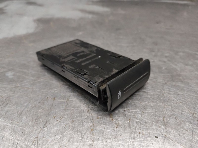 Recambio de posavasos para seat toledo ii (1m2) 1.9 tdi referencia OEM IAM 1M1862531D  
