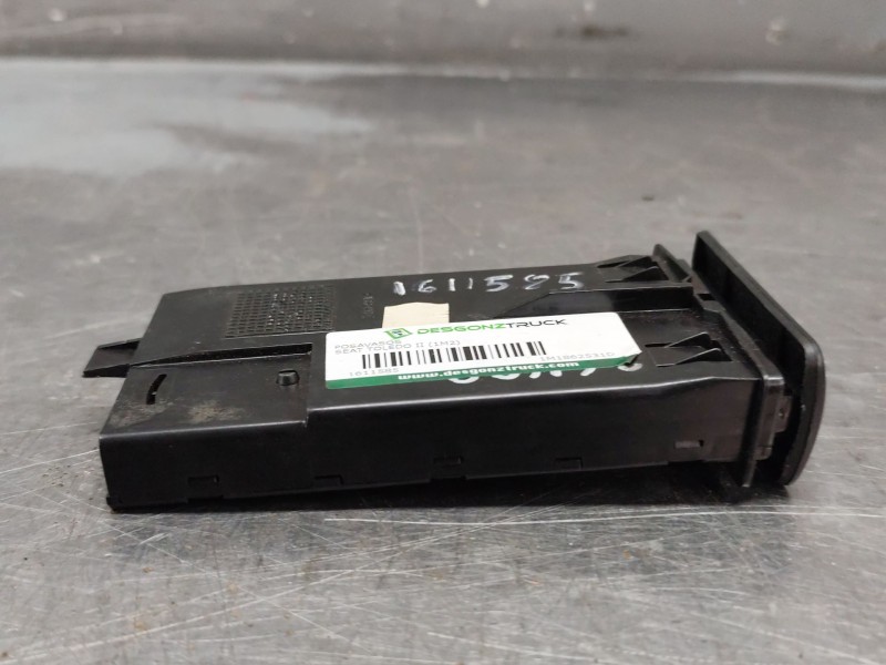 Recambio de posavasos para seat toledo ii (1m2) 1.9 tdi referencia OEM IAM 1M1862531D  