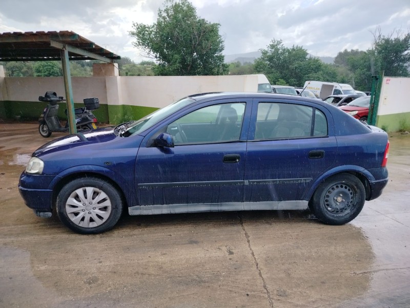 opel astra g hatchback (t98) del año 2000