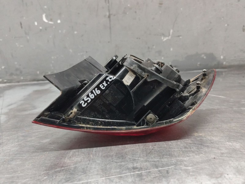 Recambio de piloto trasero izquierdo para seat leon (5f1) 1.6 tdi referencia OEM IAM   