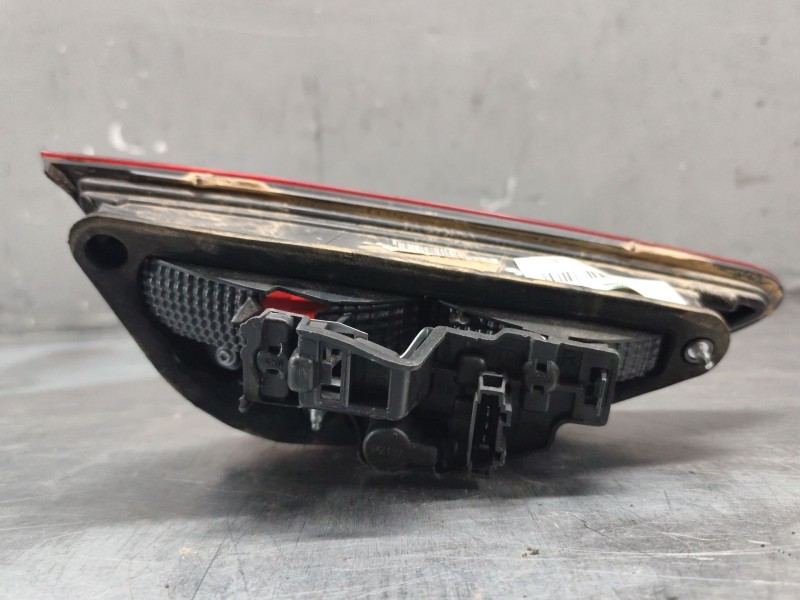 Recambio de piloto trasero izquierdo interior para seat leon (5f1) 1.6 tdi referencia OEM IAM 5F0945094D  